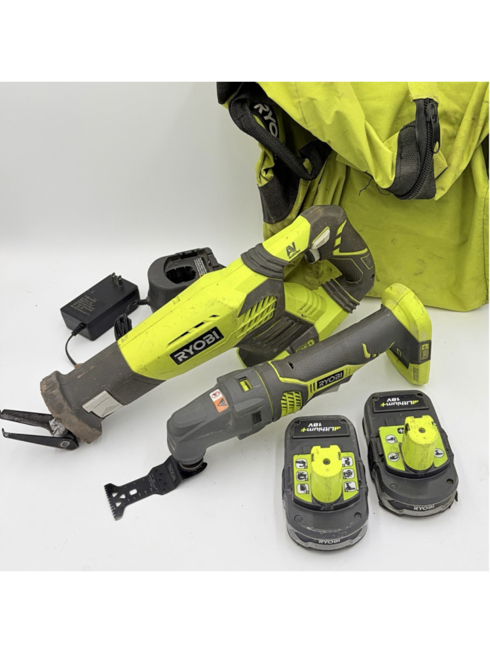 RYOBI ONE+ 18V P514 Saw P246 Multi Tool Kit Batteries Charger Bag TESTED